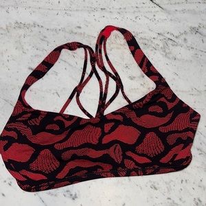 Lulu Free to Be sports bra size 6